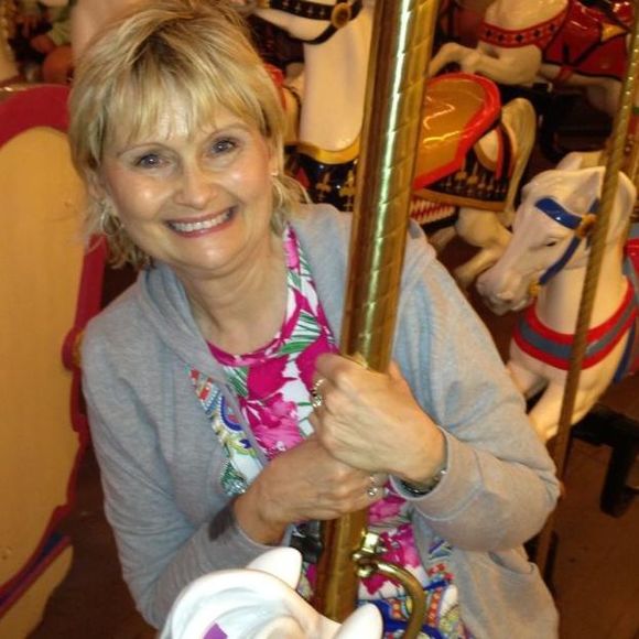 Meet your Posher, Rita - Picture 1 of 1